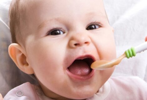 Evropski parlament vetom protiv povećanja količine šećera u hrani za bebe